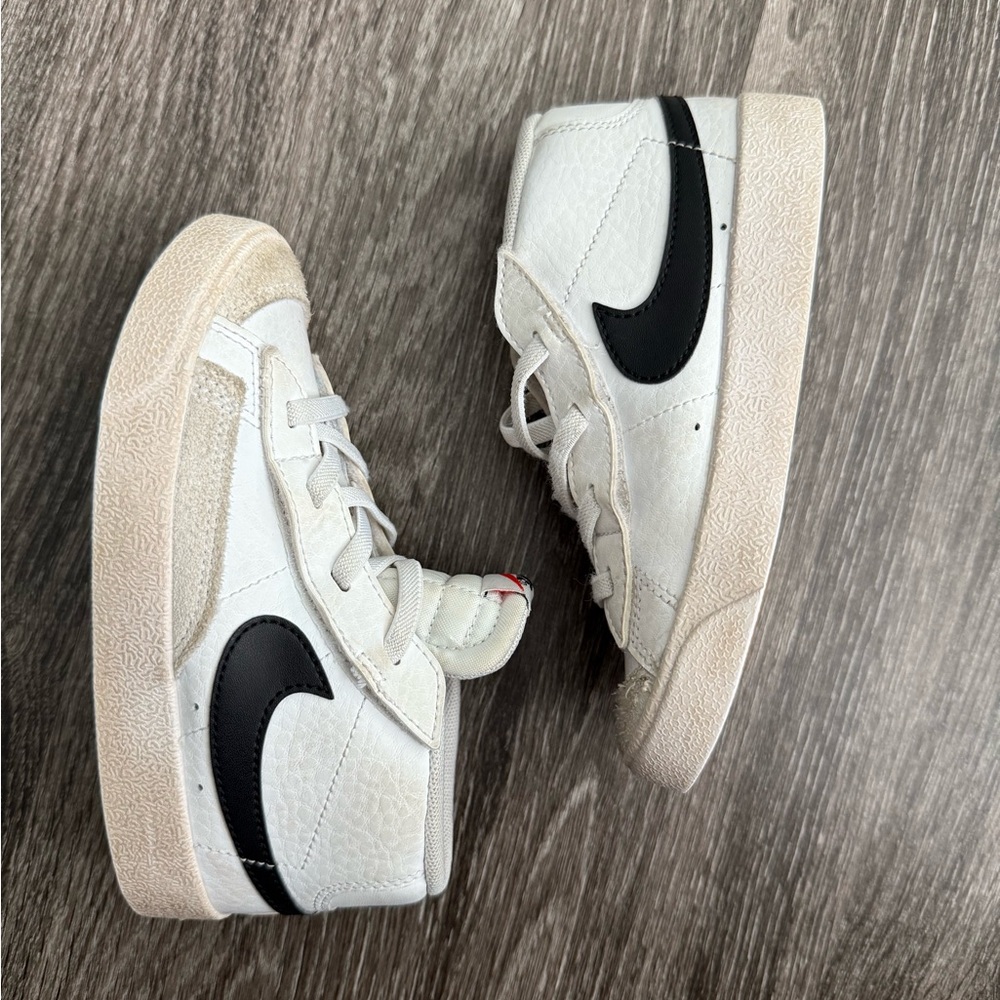 Nike Blazer Mid ‘77